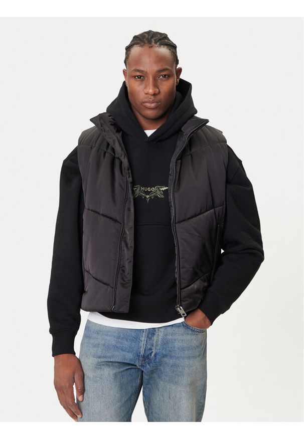 Hugo - HUGO Kamizelka Berolino2531 50541591 Czarny Regular Fit. Kolor: czarny. Materiał: syntetyk