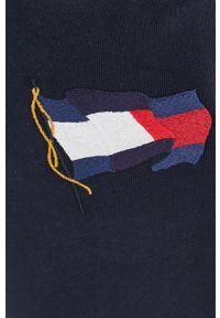 TOMMY HILFIGER - Tommy Hilfiger spodnie dresowe bawełniane męskie kolor granatowy z aplikacją. Kolor: niebieski. Materiał: dresówka, bawełna. Wzór: aplikacja