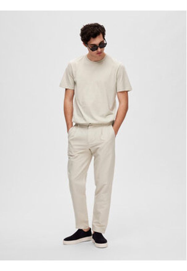Selected Homme Chinosy 16089420 Szary Slim Tapered Fit. Kolor: szary. Materiał: bawełna