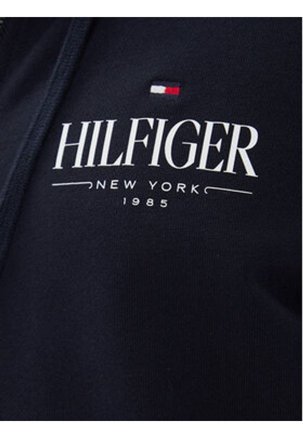 TOMMY HILFIGER - Tommy Hilfiger Bluza Stacked MW0MW39375 Granatowy Regular Fit. Kolor: niebieski. Materiał: bawełna