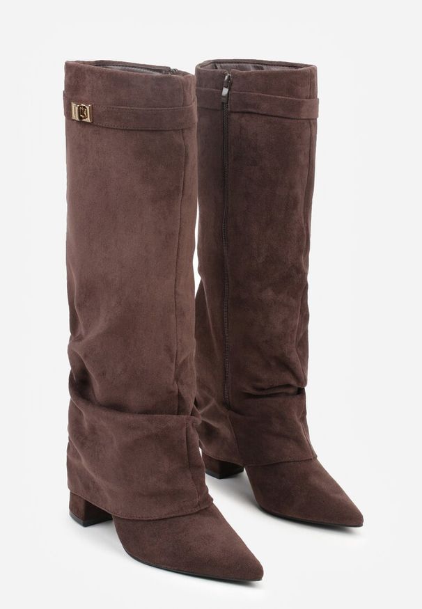 Born2be - Brązowe Kozaki na Słupku z Marszczoną Cholewką Imitującą Nogawkę Rittia. Okazja: na spotkanie biznesowe, do pracy, na co dzień. Kolor: brązowy. Materiał: jeans. Szerokość cholewki: normalna. Obcas: na słupku. Styl: elegancki, casual, biznesowy