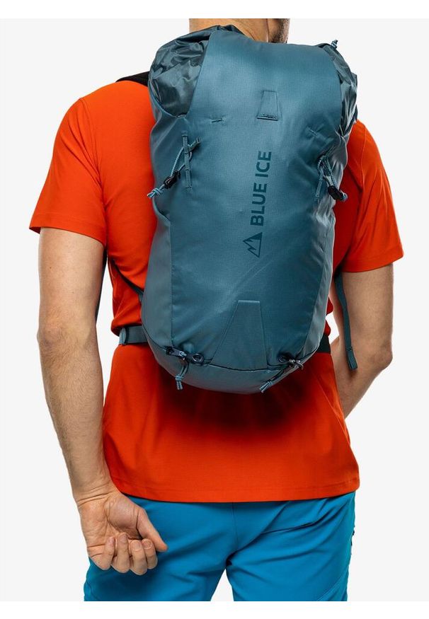 Plecak alpinistyczny Blue Ice Dragonfly Pack 26L - tapestry. Kolor: niebieski