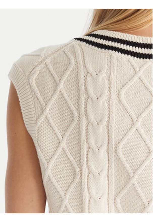 Guess Sweter V5GR00 Z3FB1 Biały Classic Fit. Kolor: biały. Materiał: bawełna