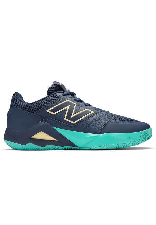Buty męskie New Balance MCHCODI2 – granatowe. Kolor: niebieski. Materiał: materiał, syntetyk, guma. Szerokość cholewki: normalna. Sport: tenis, fitness, bieganie