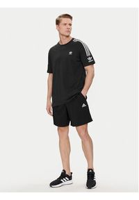 Adidas - adidas Szorty sportowe AEROREADY Essentials Chelsea Small Logo Shorts IC9392 Czarny Regular Fit. Kolor: czarny. Materiał: syntetyk. Styl: sportowy #3