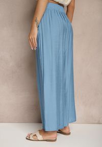 Renee - Niebieskie Spodnie Typu Palazzo o Szerokim Kroju High Waist Ozdobione Wiązaniem Yaslevia. Okazja: na co dzień. Stan: podwyższony. Kolor: niebieski. Wzór: aplikacja. Styl: elegancki, casual #4