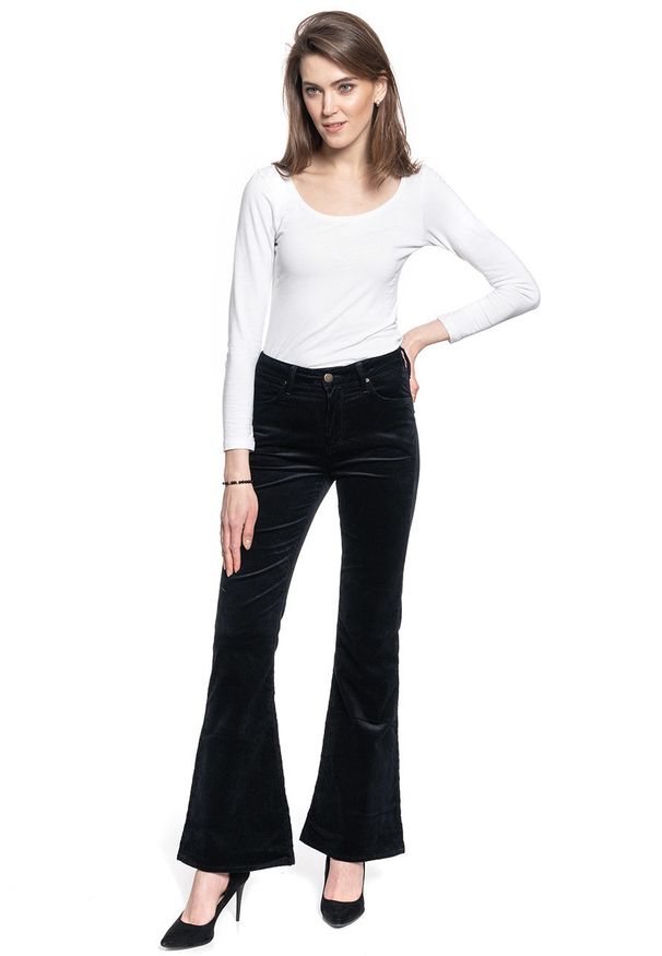 Lee - LEE BREESE FLARE DAMSKIE SPODNIE SZTRUKSOWE BLACK L32YQG01 112107757. Materiał: sztruks