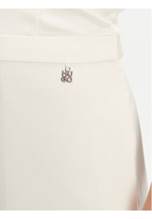 Hugo - HUGO Kombinezon Ketania-1 50540273 Écru Regular Fit. Materiał: syntetyk