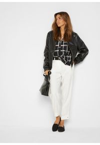 bonprix - Długi shirt. Kolor: czarny. Długość: długie. Styl: elegancki, klasyczny #3