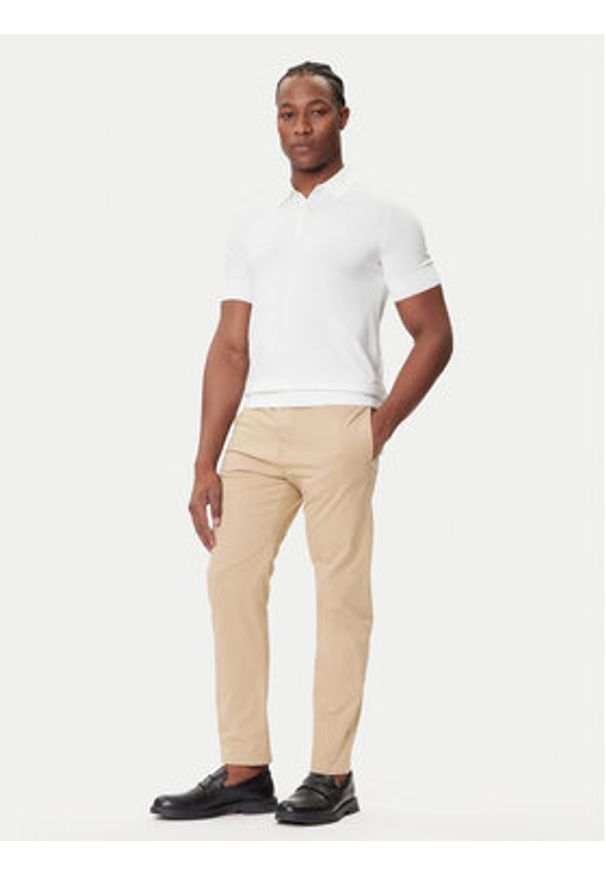 Hugo - HUGO Polo San Peter-CV 50536672 Écru Regular Fit. Typ kołnierza: polo. Materiał: wiskoza