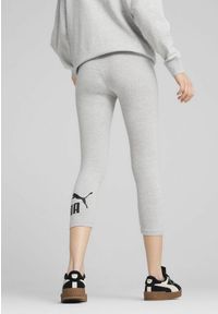 Puma - Damskie legginsy 3/4 z małym logo No. 1 ESS PUMA Light Gray Heather. Kolor: szary. Materiał: guma. Wzór: nadruk