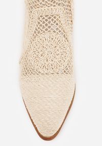 Born2be - Beżowe Ażurowe Botki Kowbojki VICES na Niskim Obcasie Azimessa. Okazja: na co dzień, na spotkanie biznesowe, do pracy. Kolor: beżowy. Materiał: jeans. Wzór: ażurowy. Obcas: na obcasie. Styl: casual, biznesowy, elegancki. Wysokość obcasa: niski #6