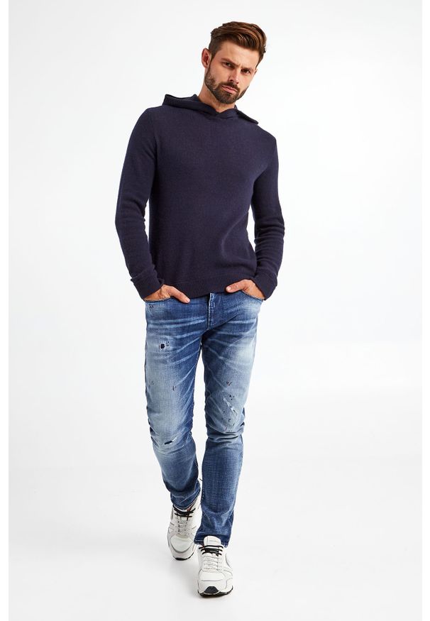 Emporio Armani - SWETER EMPORIO ARMANI. Typ kołnierza: kaptur. Wzór: haft