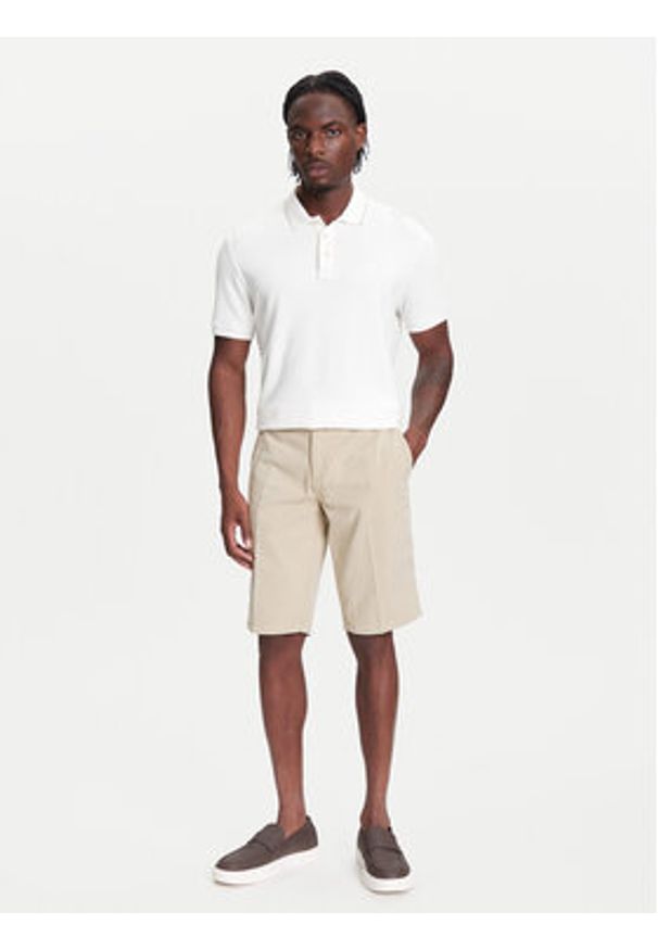 Robe di Kappa Szorty materiałowe Oris 600BTI0 Beżowy Slim Fit. Kolor: beżowy. Materiał: bawełna
