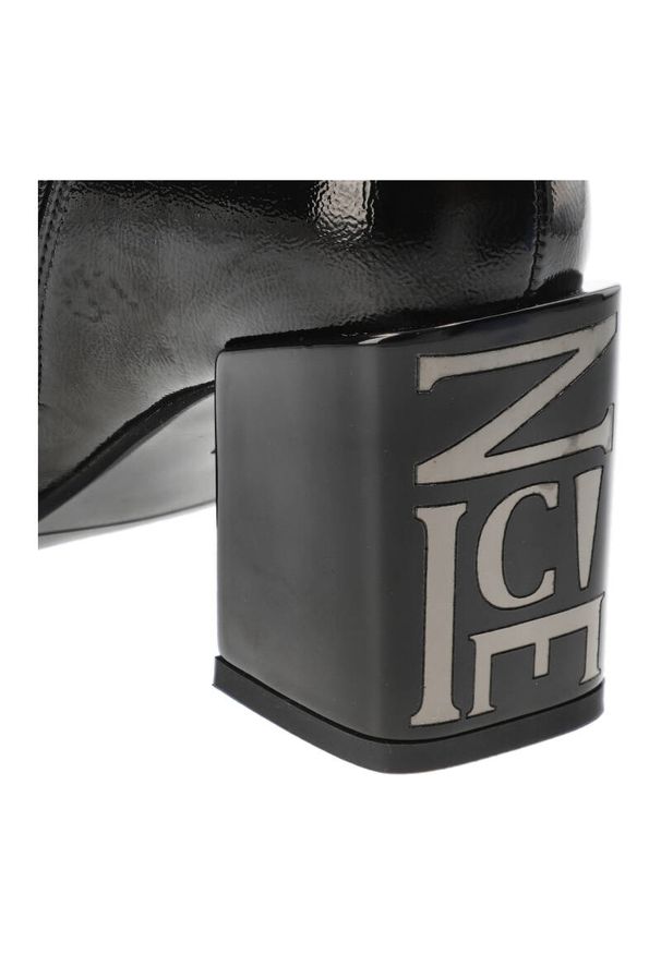 Czarne Botki Lakierowane Filippo Eleganckie Buty Damskie. Okazja: na co dzień. Kolor: czarny. Materiał: lakier. Sezon: jesień. Obcas: na obcasie. Styl: elegancki. Wysokość obcasa: średni