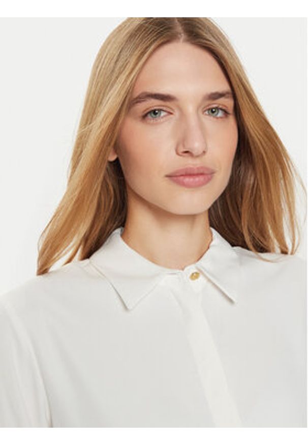 TOMMY HILFIGER - Tommy Hilfiger Koszula WW0WW43575 Biały Regular Fit. Kolor: biały. Materiał: wiskoza