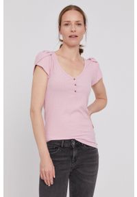 Pepe Jeans T-shirt Doris damski kolor różowy. Kolor: różowy. Materiał: dzianina. Długość: krótkie. Wzór: gładki