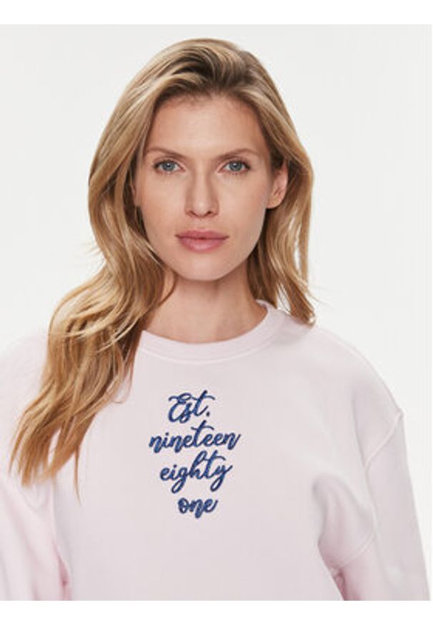 Guess Bluza Destiny W4RQ10 K9Z21 Różowy Regular Fit. Kolor: różowy. Materiał: syntetyk, bawełna