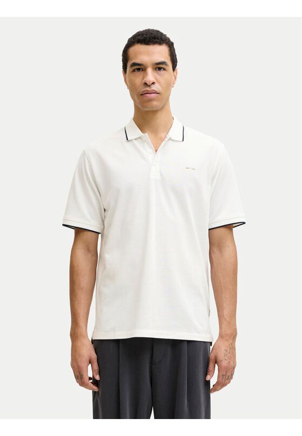 Jack & Jones Polo Blualves 12274681 Écru Regular Fit. Typ kołnierza: polo. Materiał: bawełna