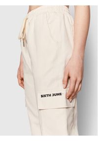 Sixth June Spodnie materiałowe 12059 Beżowy Regular Fit. Kolor: beżowy. Materiał: bawełna