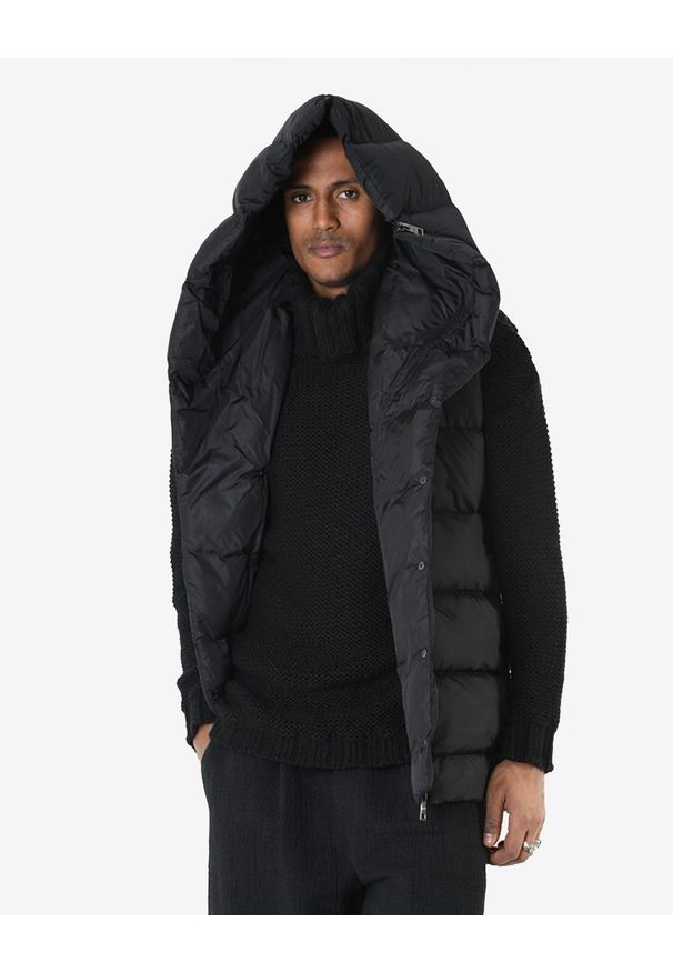 La Haine Inside Us Bezrękawnik "Down Vest Unisex" | LM250 | Mężczyzna | Czarny. Okazja: na co dzień. Kolor: czarny. Materiał: poliamid. Długość rękawa: bez rękawów. Długość: długie. Wzór: jednolity. Styl: klasyczny, sportowy, casual