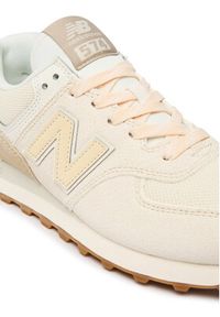 New Balance Sneakersy W574VA Kremowy. Kolor: kremowy. Materiał: skóra, zamsz. Model: New Balance 574 #6