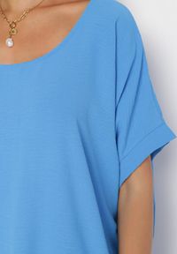 Born2be - Niebieska Mini Sukienka z Krótkim Rękawem o Fasonie Nietoperza Kharson. Kolor: niebieski. Długość rękawa: krótki rękaw. Styl: boho. Długość: mini #3