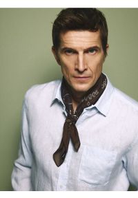 Reserved - Lniana koszula regular fit - jasnoniebieski. Kolor: niebieski. Materiał: len #1