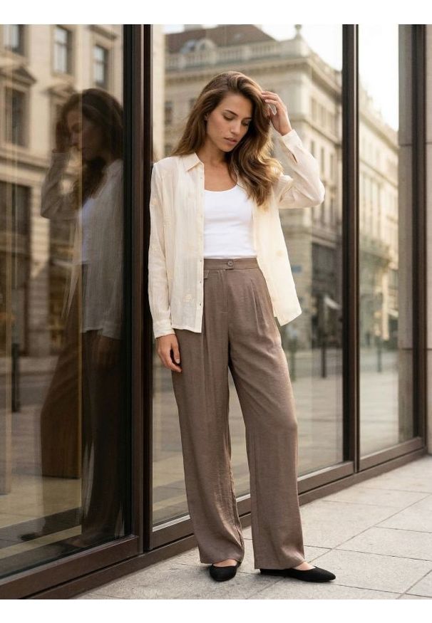 Sinsay - Żakardowa koszula z lyocellem - kremowy. Kolor: kremowy. Materiał: żakard