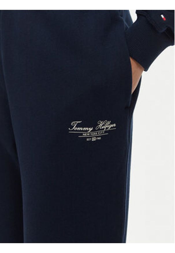 TOMMY HILFIGER - Tommy Hilfiger Spodnie dresowe WW0WW45576 Granatowy Regular Fit. Kolor: niebieski. Materiał: bawełna