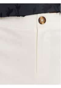 Tatuum Spodnie materiałowe Seremi T2510.145 Écru Regular Fit. Kolor: kremowy. Materiał: bawełna #4