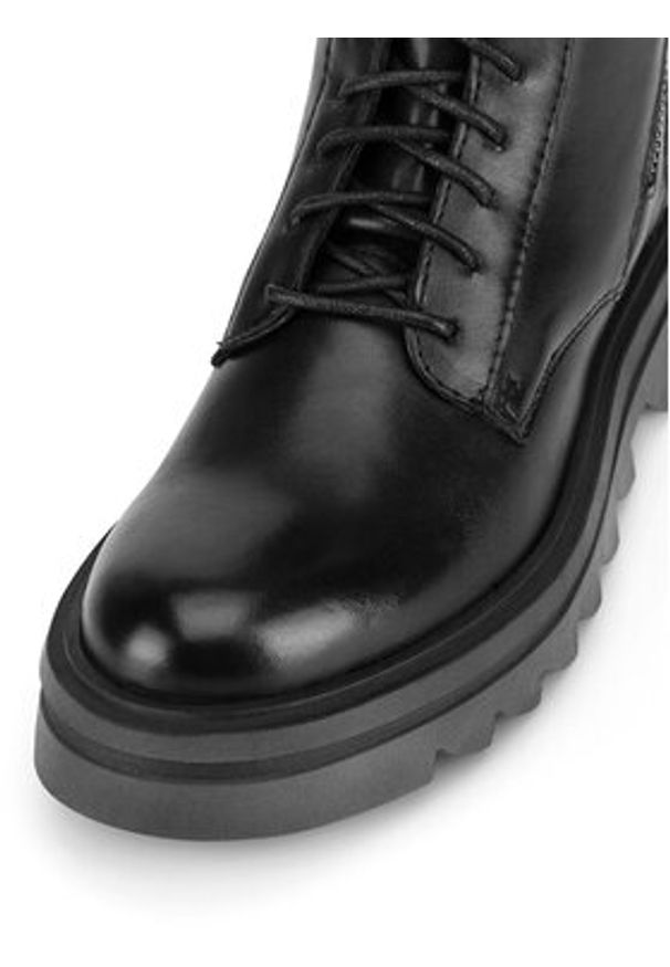 Lasocki Trzewiki RST-ORANGE-01 Czarny. Kolor: czarny. Materiał: skóra