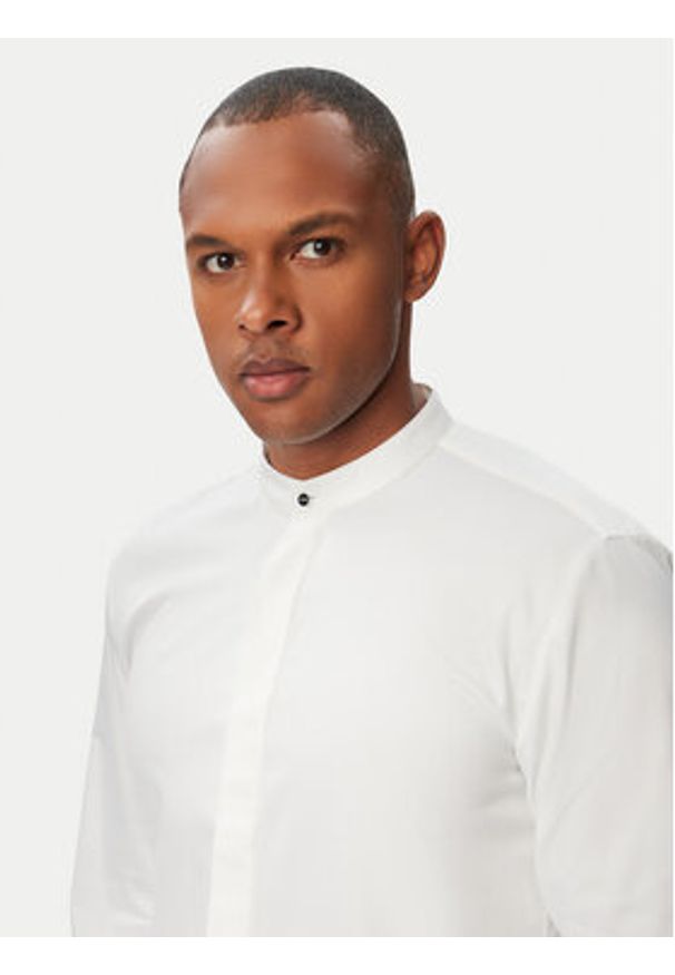 Hugo - HUGO Koszula Kaleb 50544949 Biały Slim Fit. Kolor: biały. Materiał: bawełna