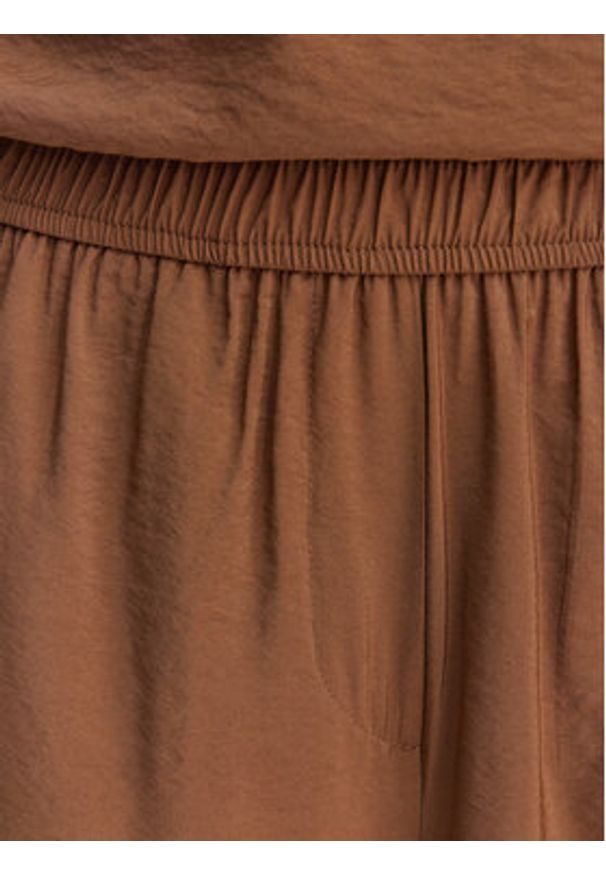 Marella Spodnie materiałowe Eremi 2613131154 Brązowy Regular Fit. Kolor: brązowy. Materiał: wiskoza