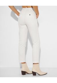PESERICO - Białe spodnie jeansowe 7/8. Kolor: biały