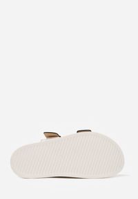 Renee - Białe Klapki z Metalicznymi Klamrami Aetheta. Okazja: na spacer. Kolor: biały #5