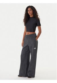 Adidas - adidas Spodnie dresowe ALL SZN Holiday Glitter Fleece JX4360 Szary Loose Fit. Kolor: szary. Materiał: bawełna #3