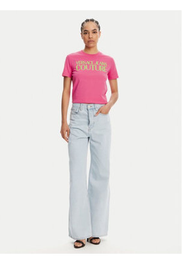 Versace Jeans Couture T-Shirt 78HAHE05 Różowy Regular Fit. Kolor: różowy. Materiał: bawełna