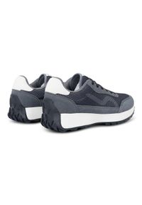 Regatta - Buty męskie sportowe Marine Heritage. Nosek buta: otwarty. Kolor: czarny. Materiał: zamsz. Szerokość cholewki: normalna. Sport: turystyka piesza