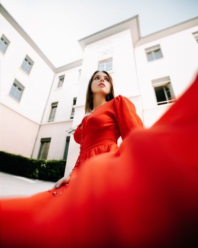 czerwona sukienka