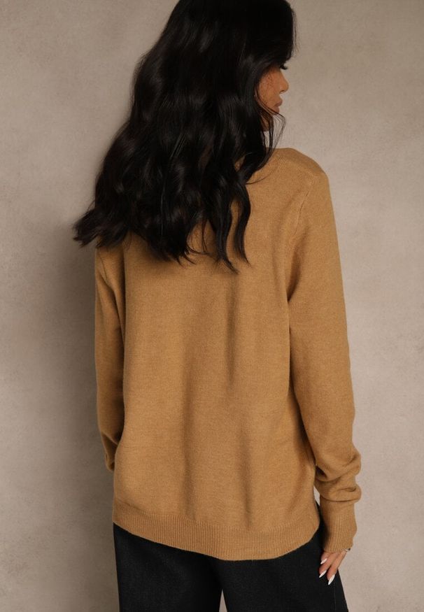 Renee - Brązowy Klasyczny Sweter z Wełną i Bawełną Bez Zdobień Neandia. Kolor: brązowy. Materiał: wełna, bawełna. Wzór: aplikacja. Styl: klasyczny