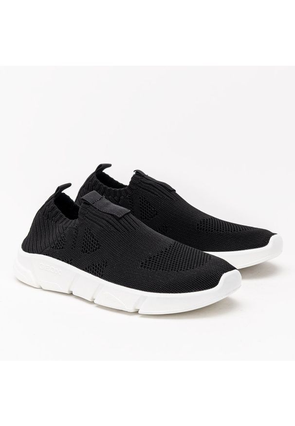Geox - Buty sportowe GEOX J Aril B. A (J02DMA 0006K C9999). Okazja: na co dzień. Kolor: czarny. Materiał: dresówka, materiał, guma, jeans. Szerokość cholewki: normalna