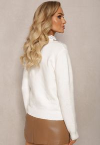Renee - Biały Zapinany Kardigan Wełniany na Biżuteryjne Guziki Renthea. Kolor: biały. Materiał: wełna. Sezon: jesień, zima #5