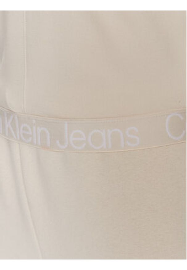 Calvin Klein Jeans Bluza J20J221413 Écru Regular Fit. Materiał: wiskoza, syntetyk
