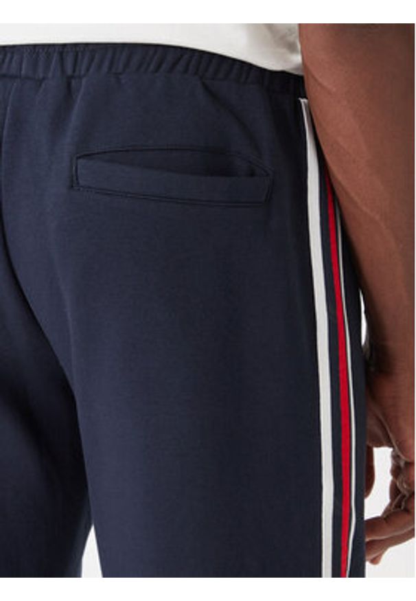 Nautica Spodnie dresowe Yakima N1T04064 Granatowy Regular Fit. Kolor: niebieski. Materiał: bawełna