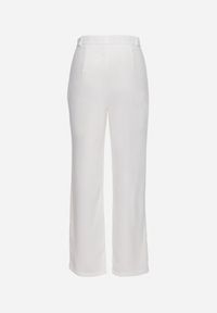 Born2be - Białe Szerokie Klasyczne Spodnie Cygaretki Ulea. Okazja: na spotkanie biznesowe. Kolor: biały. Styl: klasyczny #3