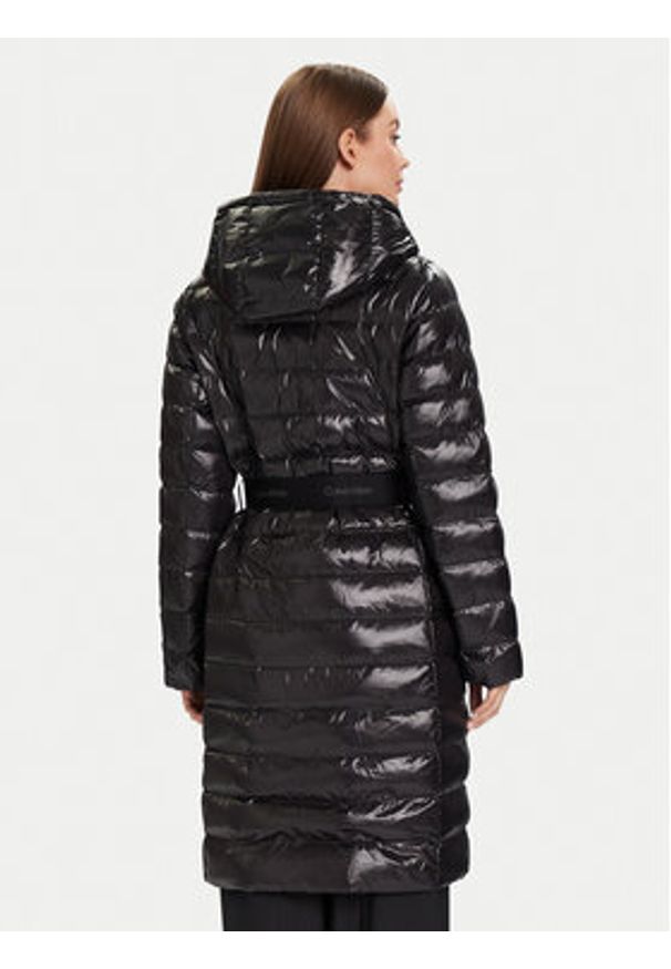 Calvin Klein Kurtka zimowa LV044D543G Czarny Slim Fit. Kolor: czarny. Materiał: syntetyk. Sezon: zima