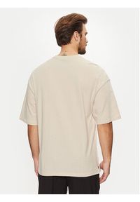 Jack & Jones - Jack&Jones T-Shirt Charge 12259975 Beżowy Oversize. Kolor: beżowy. Materiał: bawełna