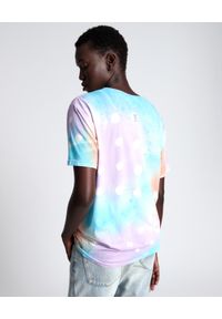 ONETEASPOON - Kolorowy t-shirt tie dye Love Organicc. Kolor: niebieski. Materiał: bawełna, tkanina. Wzór: kolorowy #6