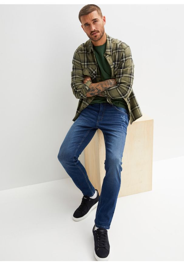 bonprix - Dżinsy ze stretchem Slim Fit Straight. Kolor: niebieski